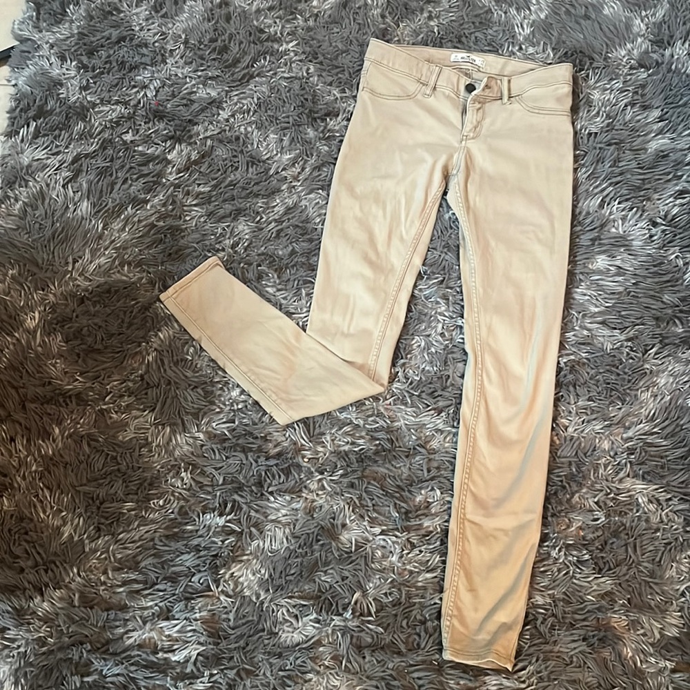 Hollister khaki skinny Jean/jegging (Size 1)